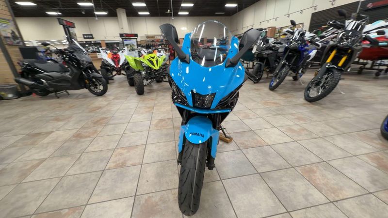 New 2026 Yamaha YZF-R7 Image 4