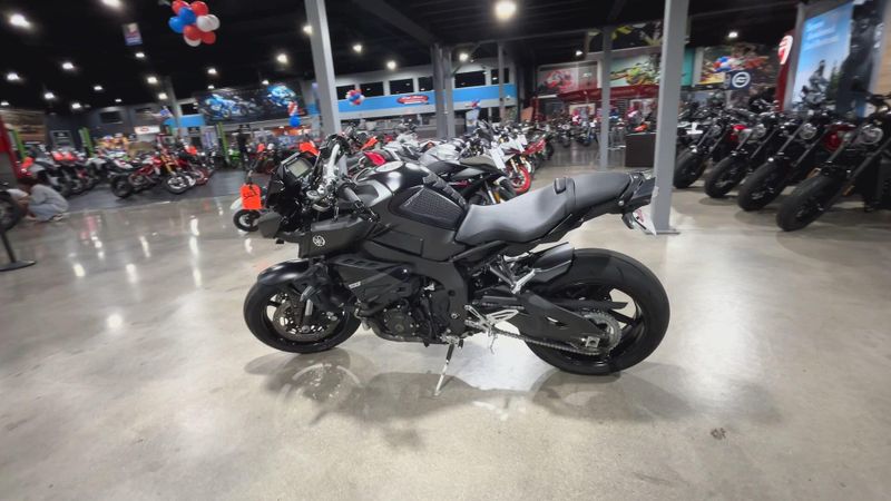 2019 Yamaha MT-10 Image 5