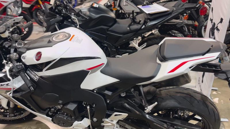 New 2026 Honda CBR1000RR Image 9