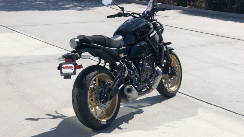 New 2026 Yamaha XSR700 Image 4