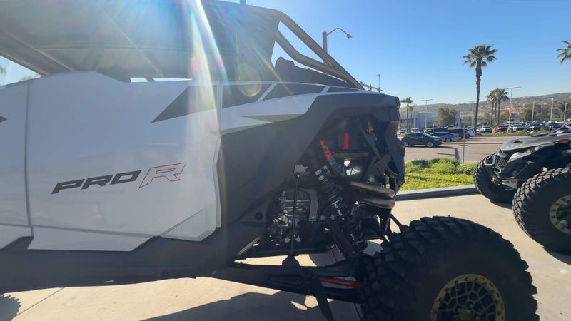 New 2026 Polaris RZR PRO R 4 ULTIMATE Image 9