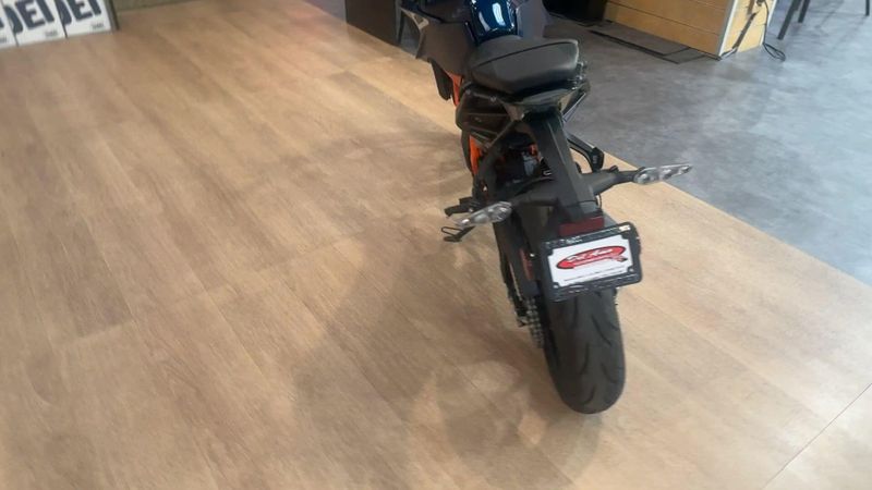 New 2026 KTM 390 DUKE Image 7