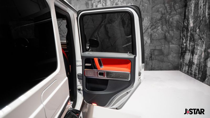 2025 Mercedes Benz G 550 photo 14