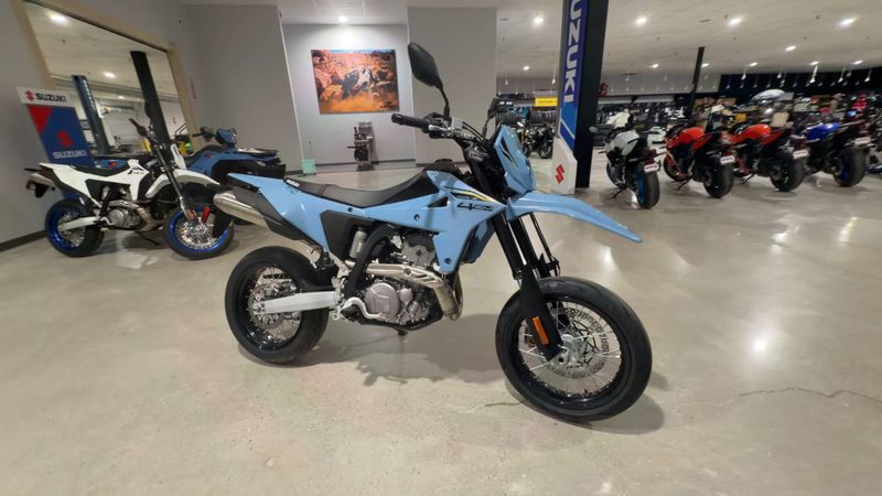 New 2025 Suzuki DR-Z4SM Image 2