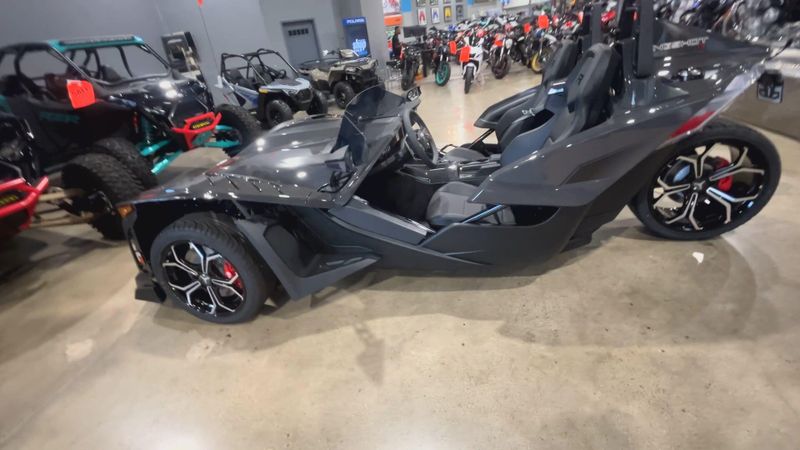 2025 Polaris SLINGSHOT R AUTODRIVE Image 6