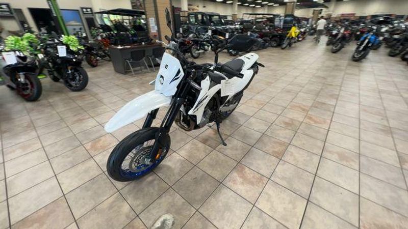 New 2025 Suzuki DR-Z4SM Image 8