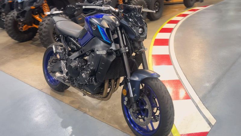 Used 2023 Yamaha MT-09 CA Image 6