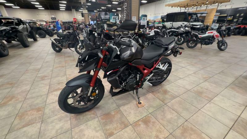 New 2026 Honda CB750 HORNET E-CLUTCH Image 5