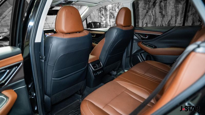 2022 Subaru Outback Touring photo 7