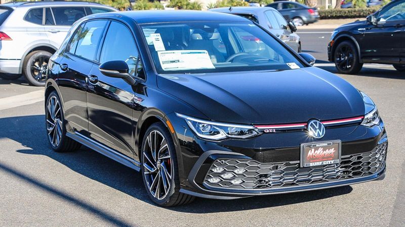 2024 Volkswagen Golf GTI AutobahnImage 5
