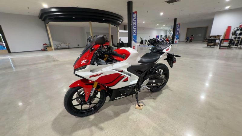New 2026 Yamaha YZF-R3 ABS Image 8