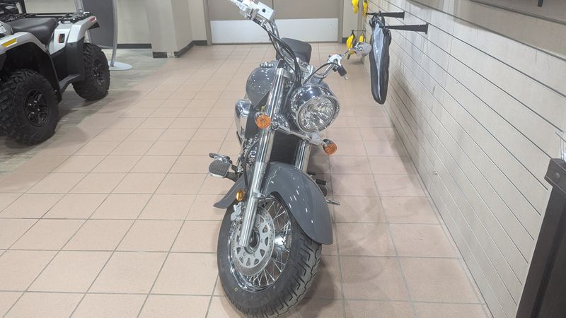 2025 Suzuki BOULEVARD C50Image 3