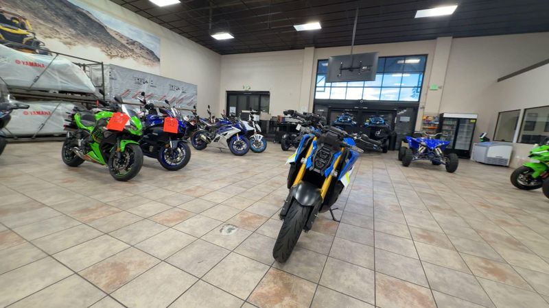 Used 2022 Suzuki GSX-S1000 Image 4