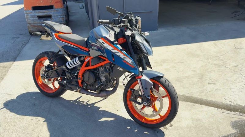 Used 2024 KTM 390 DUKE Image 6