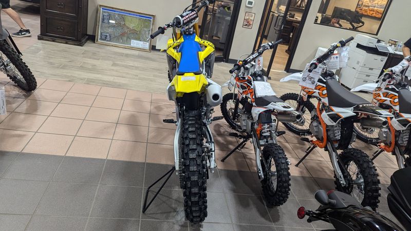 2025 Suzuki RMZ 450 Image 6