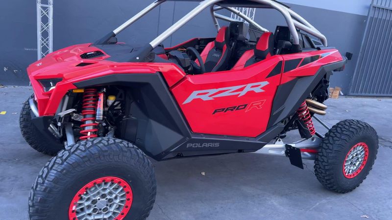 New 2026 Polaris RZR PRO R ULTIMATE Image 8