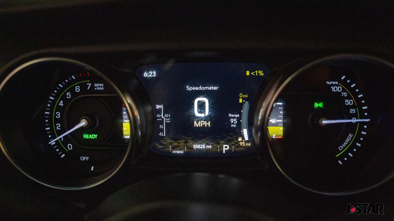 2023 Jeep Wrangler Sahara 4xe photo 6