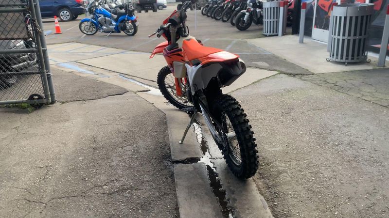 New 2024 KTM 500 XW-F Image 7