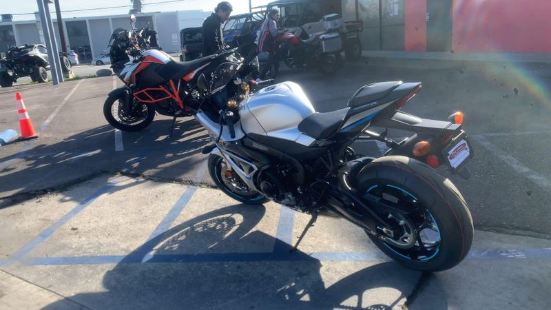 New 2025 Suzuki GSX-R1000R Image 7