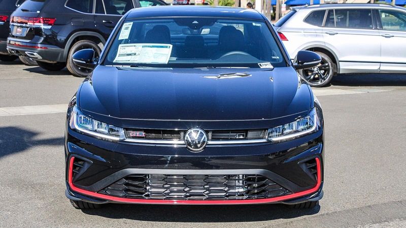 New 2025 Volkswagen Jetta GLI 2.0T AutobahnImage 6