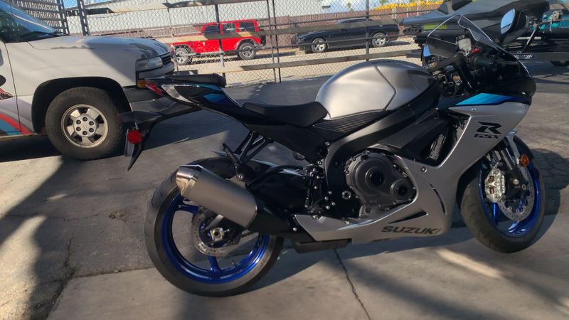 New 2026 Suzuki GSX-R600 Image 9