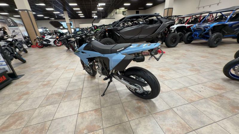 New 2025 Suzuki DR-Z4SM Image 7