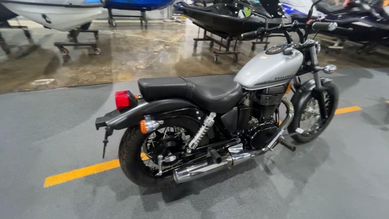 Used 2018 Suzuki S40 Image 8