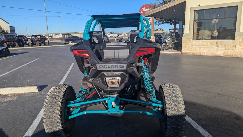 2025 Polaris RZR PRO R 4 ULTIMATE BLACK CRYSTAL AND RADIANT GREENImage 8