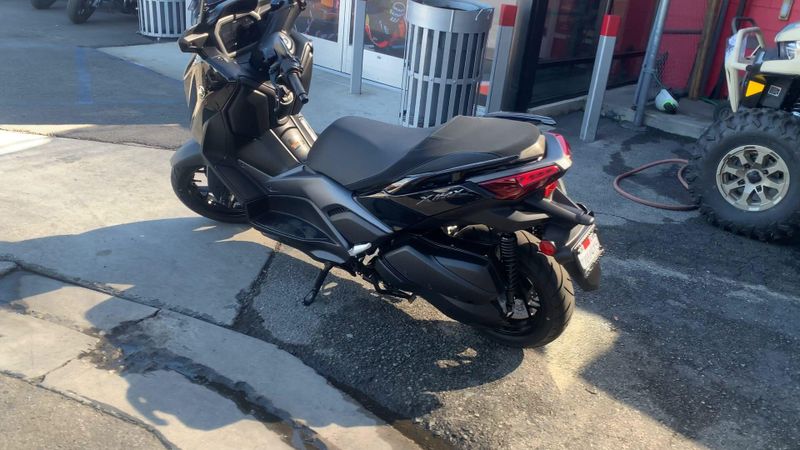 Used 2025 Yamaha Xmax Image 7