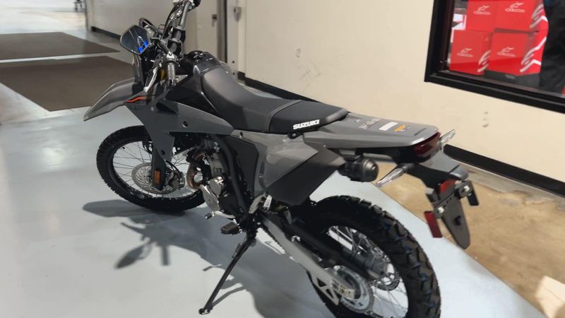 2025 Suzuki DR-Z4S Image 6