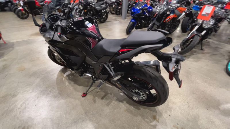 Used 2024 Kawasaki NINJA 1000SX ABS Image 6