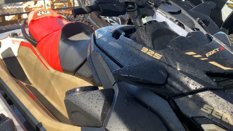 New 2025 Sea-Doo RXT-X 325 (SOUND SYSTEM) Image 9