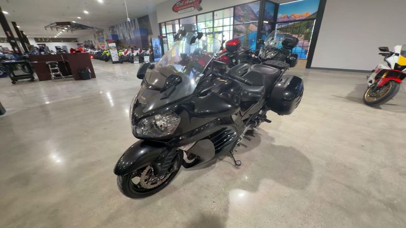 Used 2015 Kawasaki CONCOURS 14 ABS  in a BLACK exterior color. Victorville Del Amo Motorsports 760-241-7387 delamomotorsportsofvictorville.com 