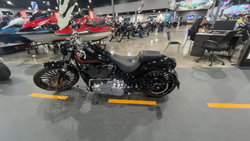 Used 2024 Harley-Davidson Breakout Image 5