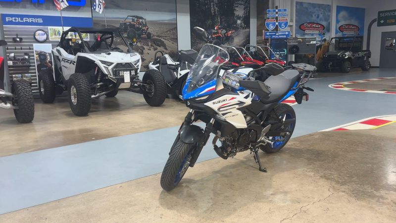 New 2027 Suzuki SV-7GX Image 4