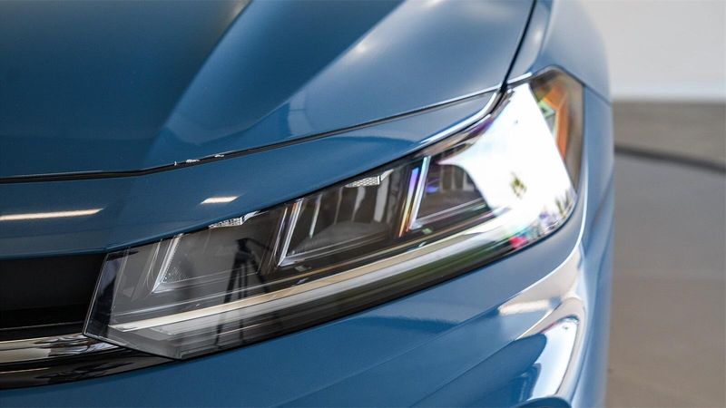 New 2025 Volkswagen Jetta 1.5T SEImage 7
