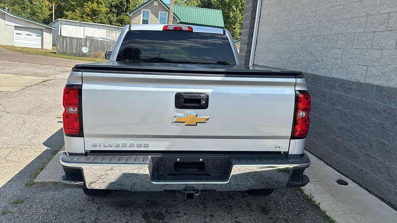 Used 2018 Chevrolet Silverado 1500 LTImage 4