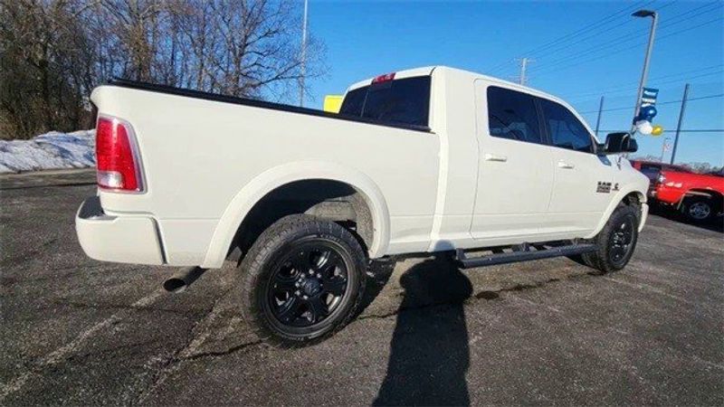 2017 RAM 2500 LaramieImage 8