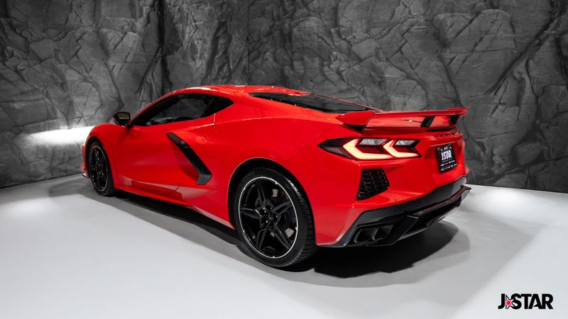 2025 Chevrolet Corvette Stingray photo 13