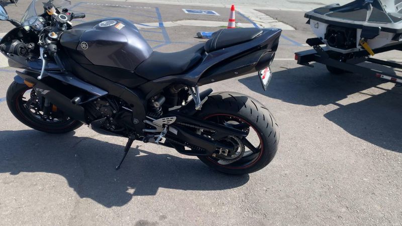 Used 2007 Yamaha YZF-R1 CA Image 6