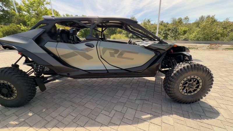 New 2026 Can-Am MAVERICK R MAX X RC WITH SMART-SHOX 999T DCT Image 2