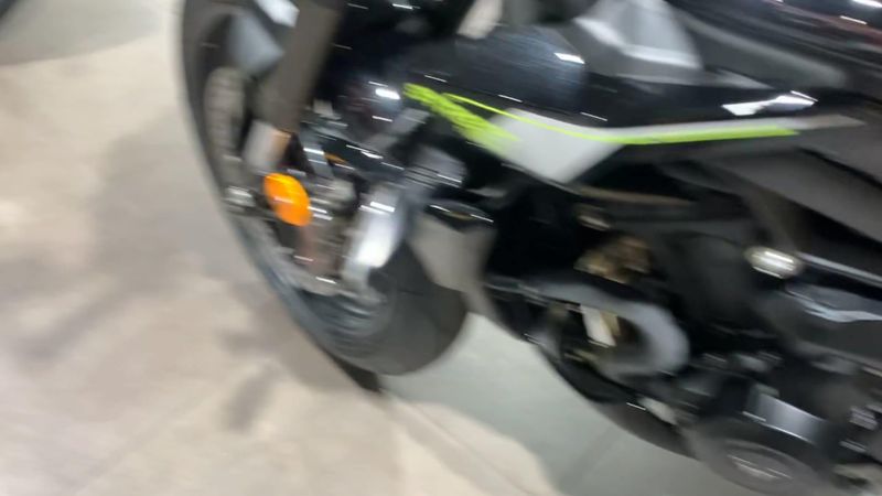 New 2025 Triumph STREET TRIPLE 765 RS Image 7