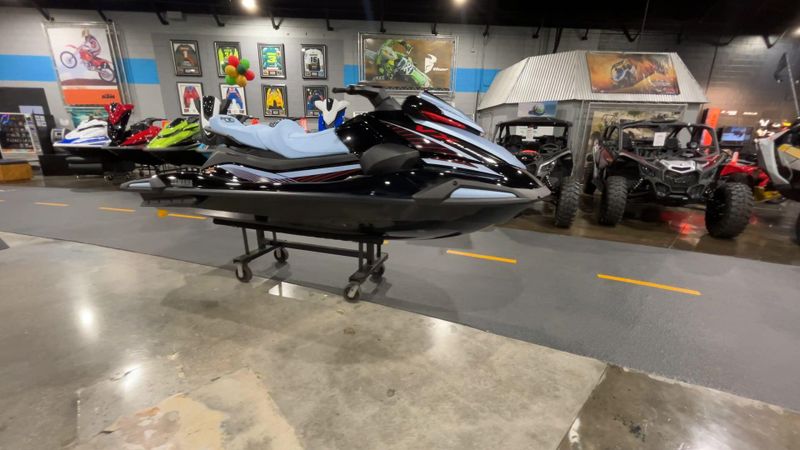 2025 Yamaha VX CRUISER W&sol;AUDIO  in a BLACK/ICE BLUE exterior color. Del Amo Motorsports of Redondo Beach (424) 390-7811 delamomotorsports.com 