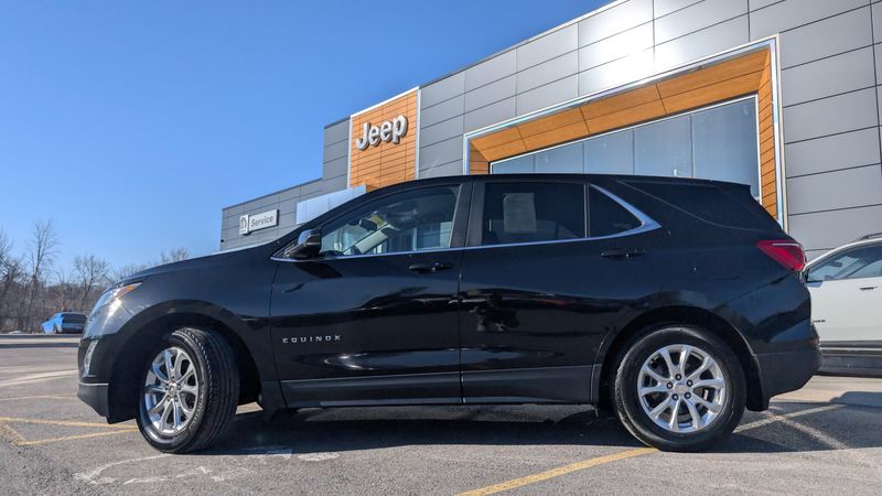 Used 2021 Chevrolet Equinox LTImage 8