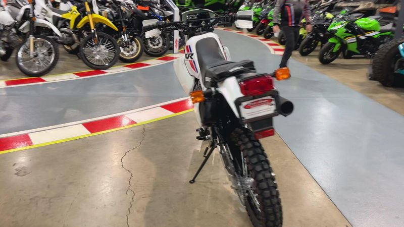 New 2025 Honda XR650L Image 3