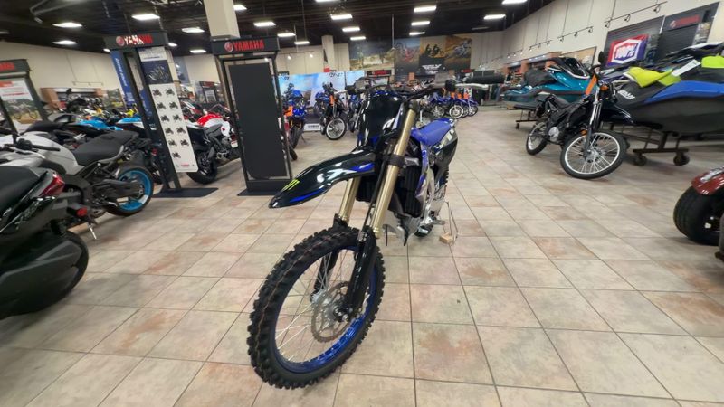 New 2027 Yamaha YZ450F MONSTER EDITION Image 4