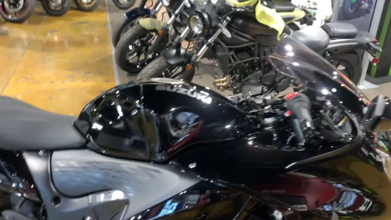 New 2025 Suzuki Hayabusa Image 3