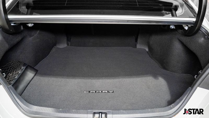 2021 Toyota Camry XSE photo 23