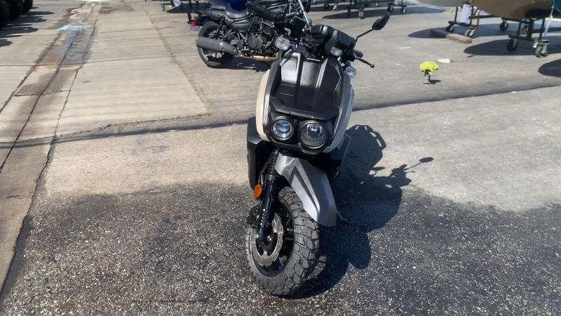Used 2025 Yamaha ZUMA 125 Image 4