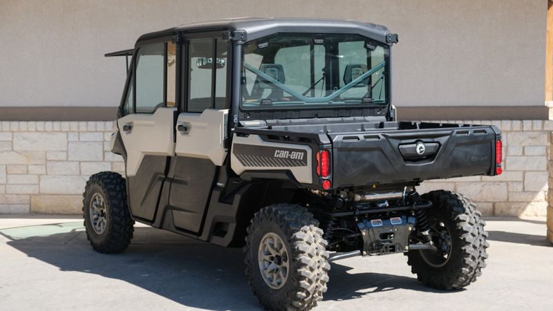 2024 Can-Am DEFENDER MAX LIMITED HD10 DESERT TAN AND TIMELESS BLACKImage 24